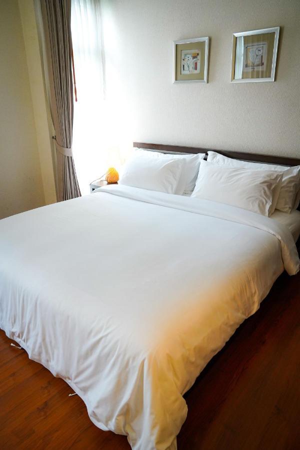 Siam Bright Suite Bangkok Exterior photo