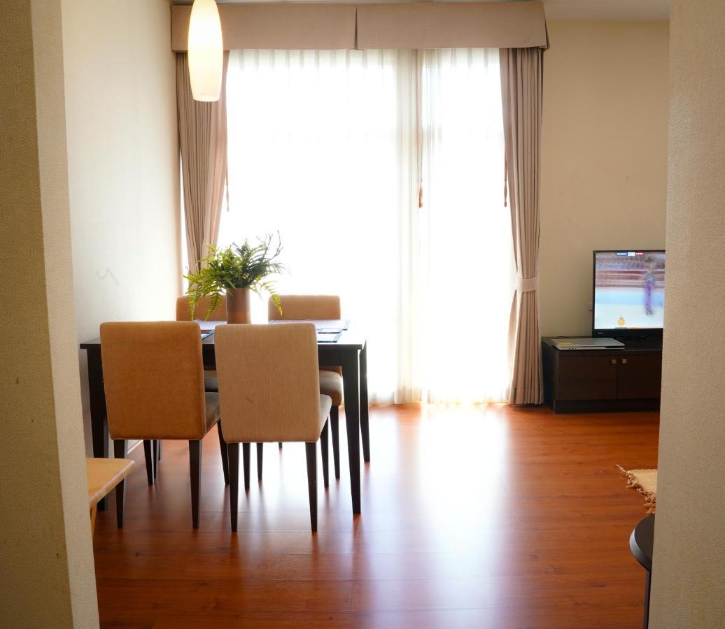 Siam Bright Suite Bangkok Exterior photo